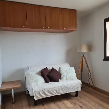 Apartment Studio Renove Avec Parking Gratuit Sur Place *